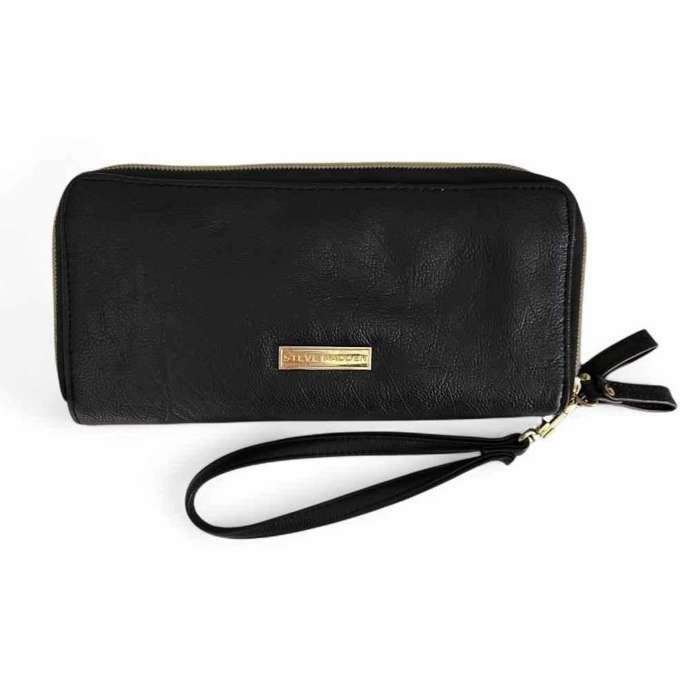 STEVE MADDEN Black Wristlet Wallet Zip Clutch Faux Leather